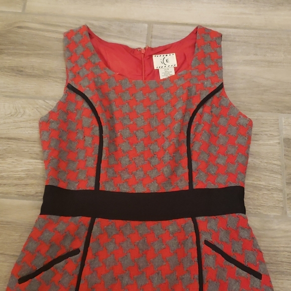 Knitted Red & Grey Dress - Picture 2 of 13
